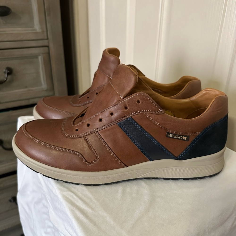 Mephisto Men's Tan and Dark Blue Sneakers